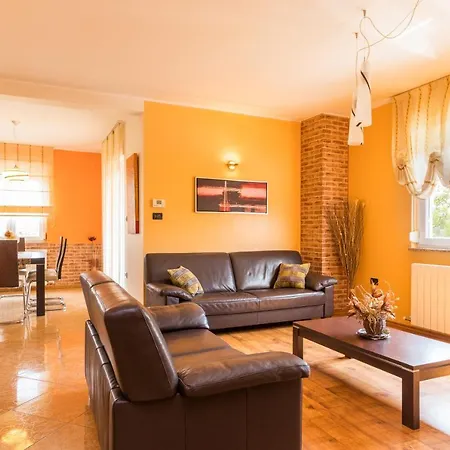 Kuca Za Odmor Villa Grace Gljuscici